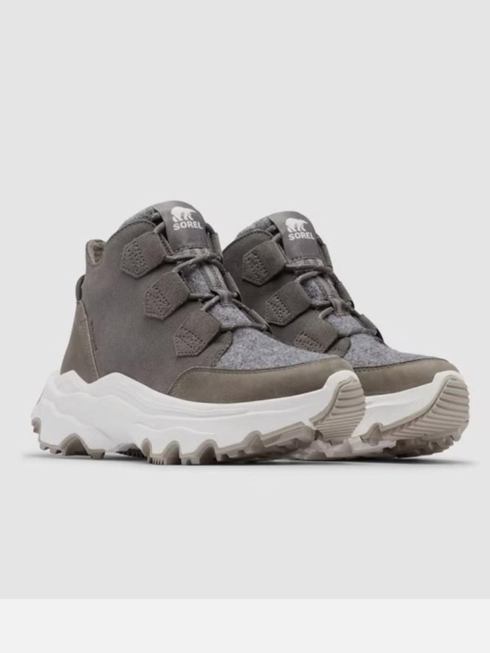 SOREL WOMEN'S KINETIC IMPACT CARIBOU PLUS WATERPROOF grey Size 8